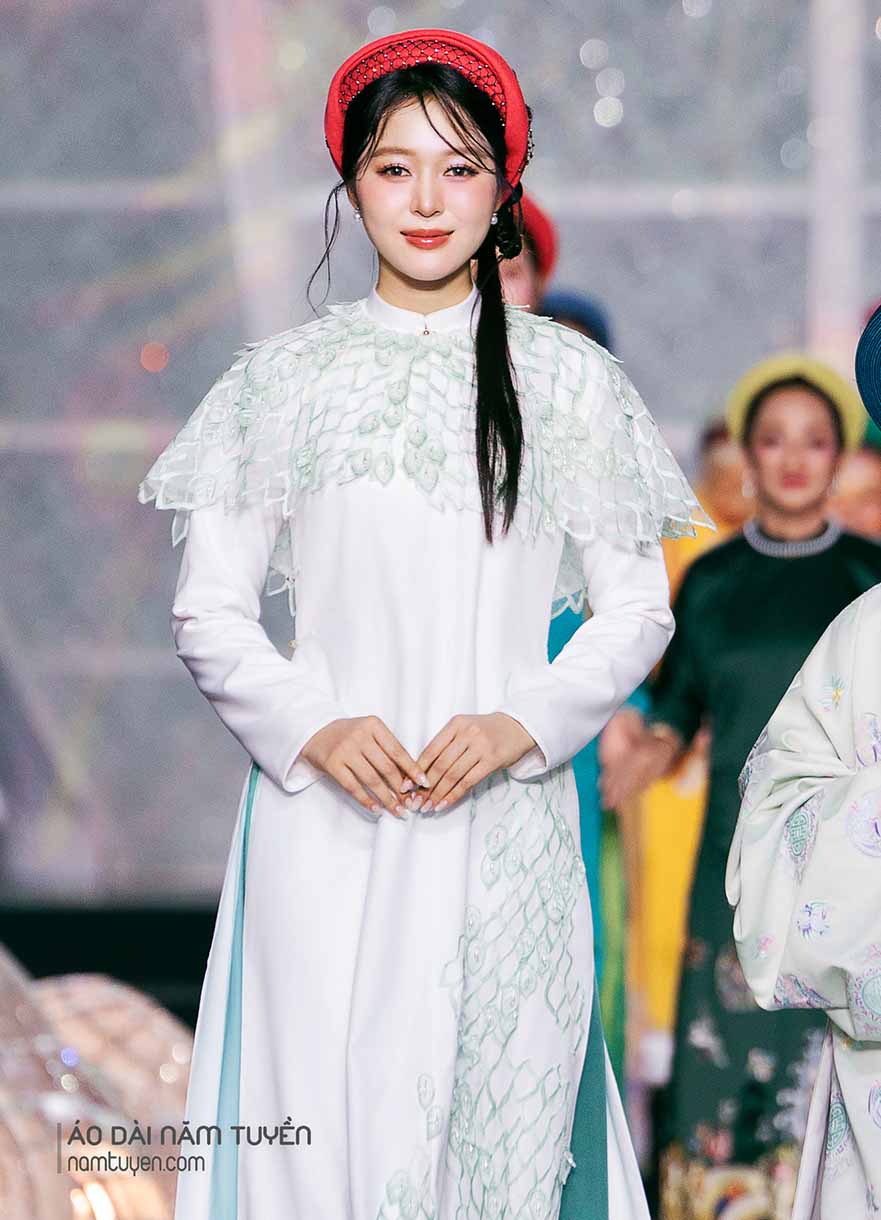 Áo Choàng Áo Dài Ngũ Thân Nữ Họa Tiết Thêu – Áo Dài Năm Tuyền