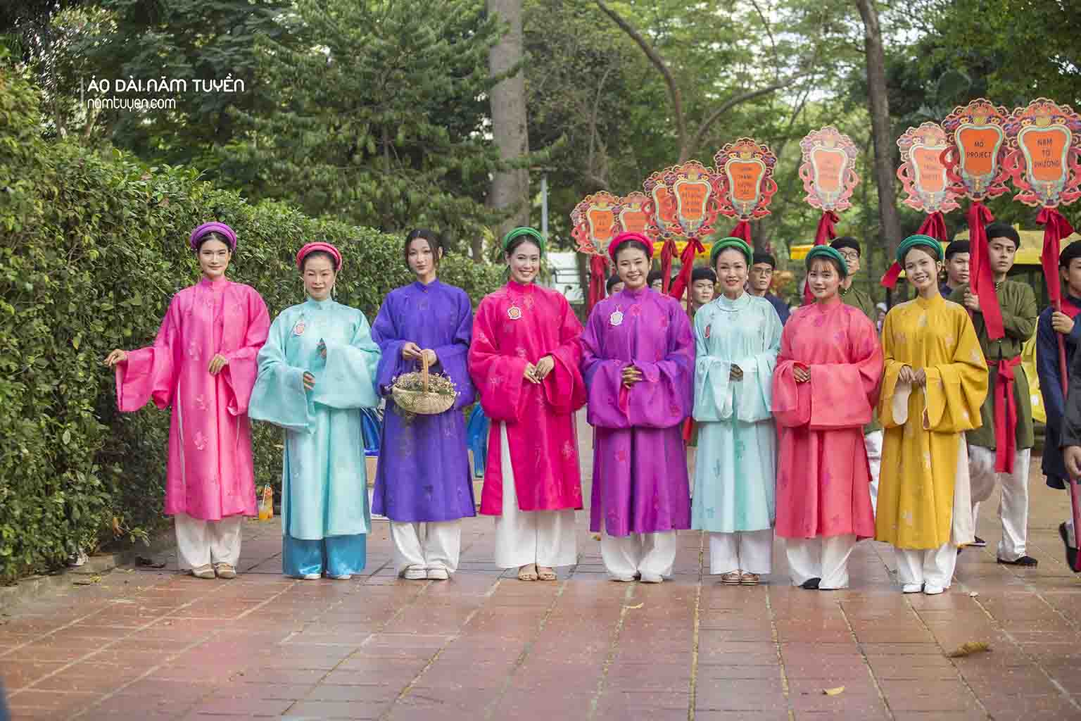 Áo Dài Năm Tuyền tại Tiên Thường Tuần Du 2026 – Tôn vinh áo dài ngũ thân trong Lễ Giỗ Tổ Hùng Vương