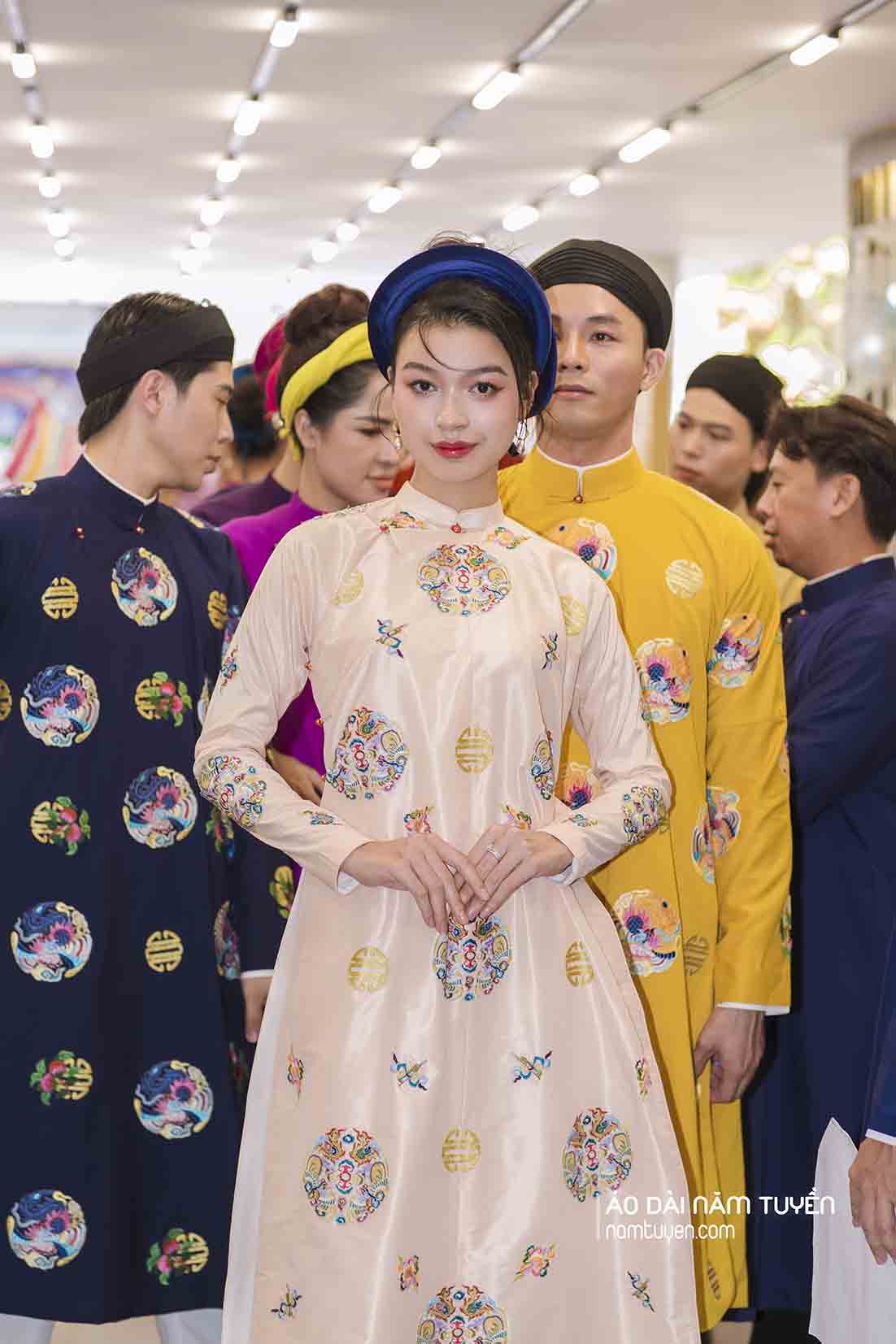 BST Sắc màu Di sản