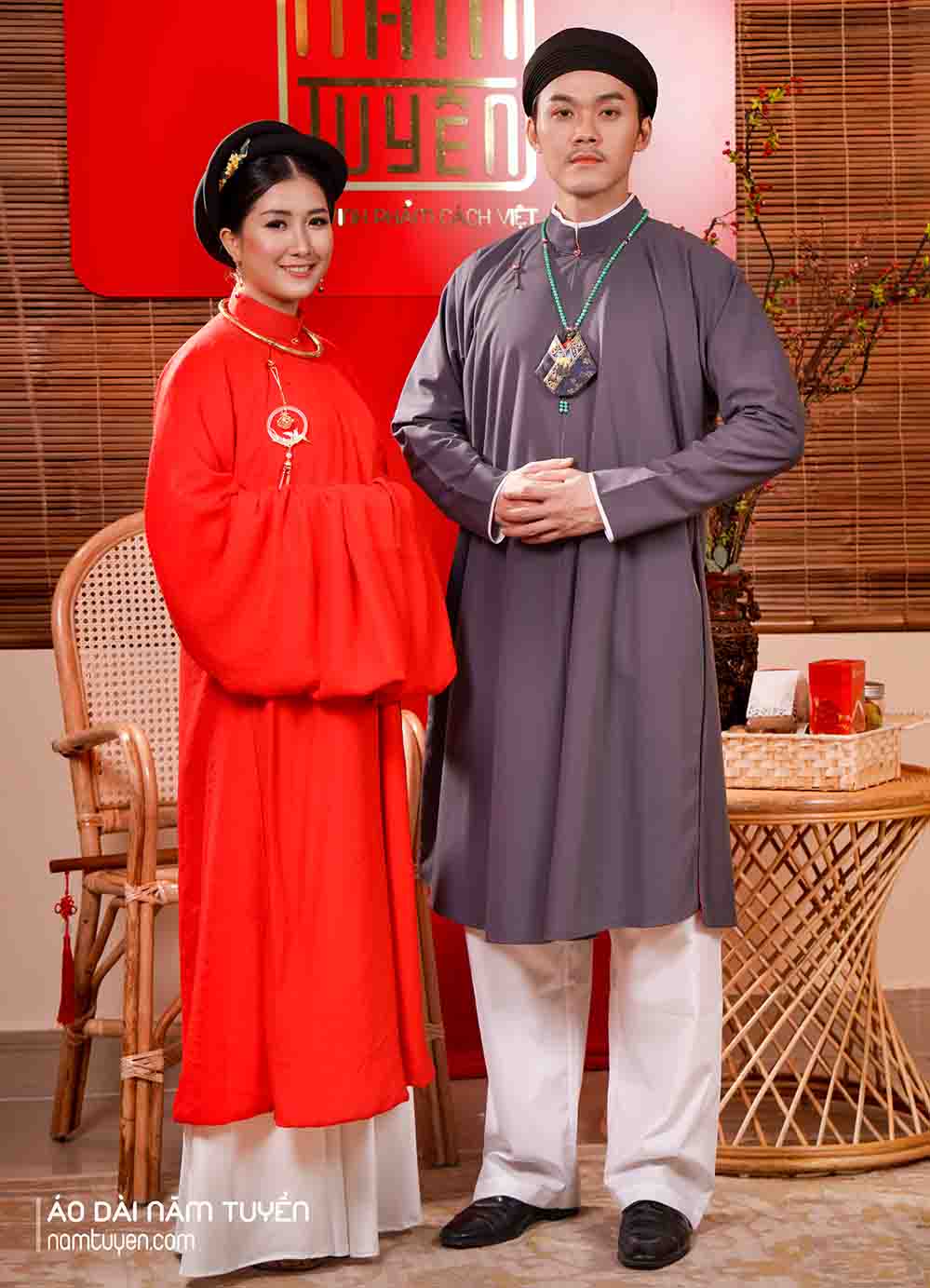 Áo tấc nữ màu đỏ – Việt phục nổi bật cho lễ cưới và sự kiện trọng đại