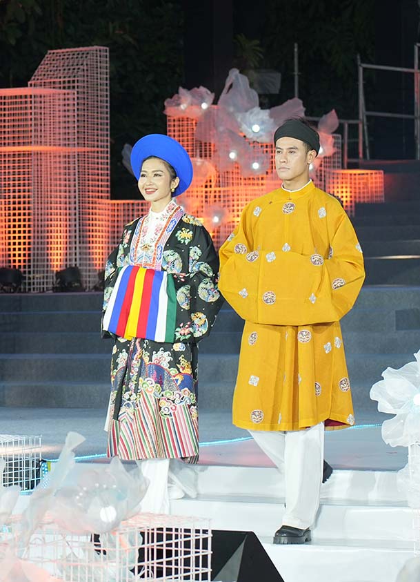 BST Sắc Màu Di Sản