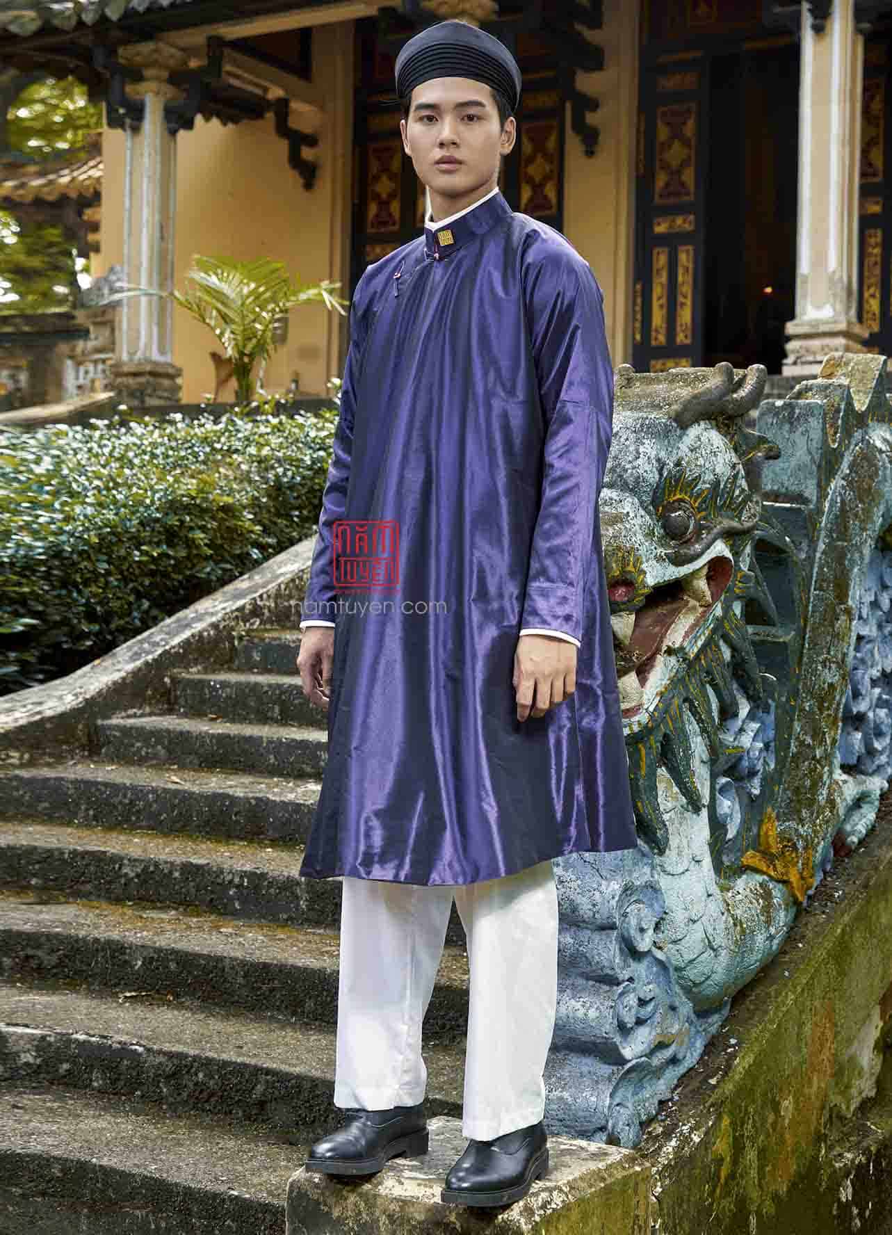 Áo dài nam ngũ thân tay chẽn màu tím than truyền thống