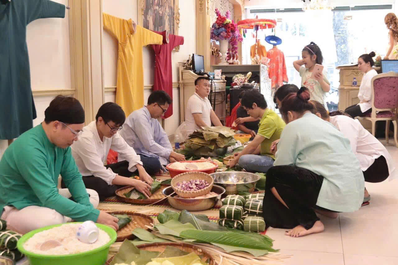 Tết Việt 2025 – Chuyện xưa bên nồi bánh chưng