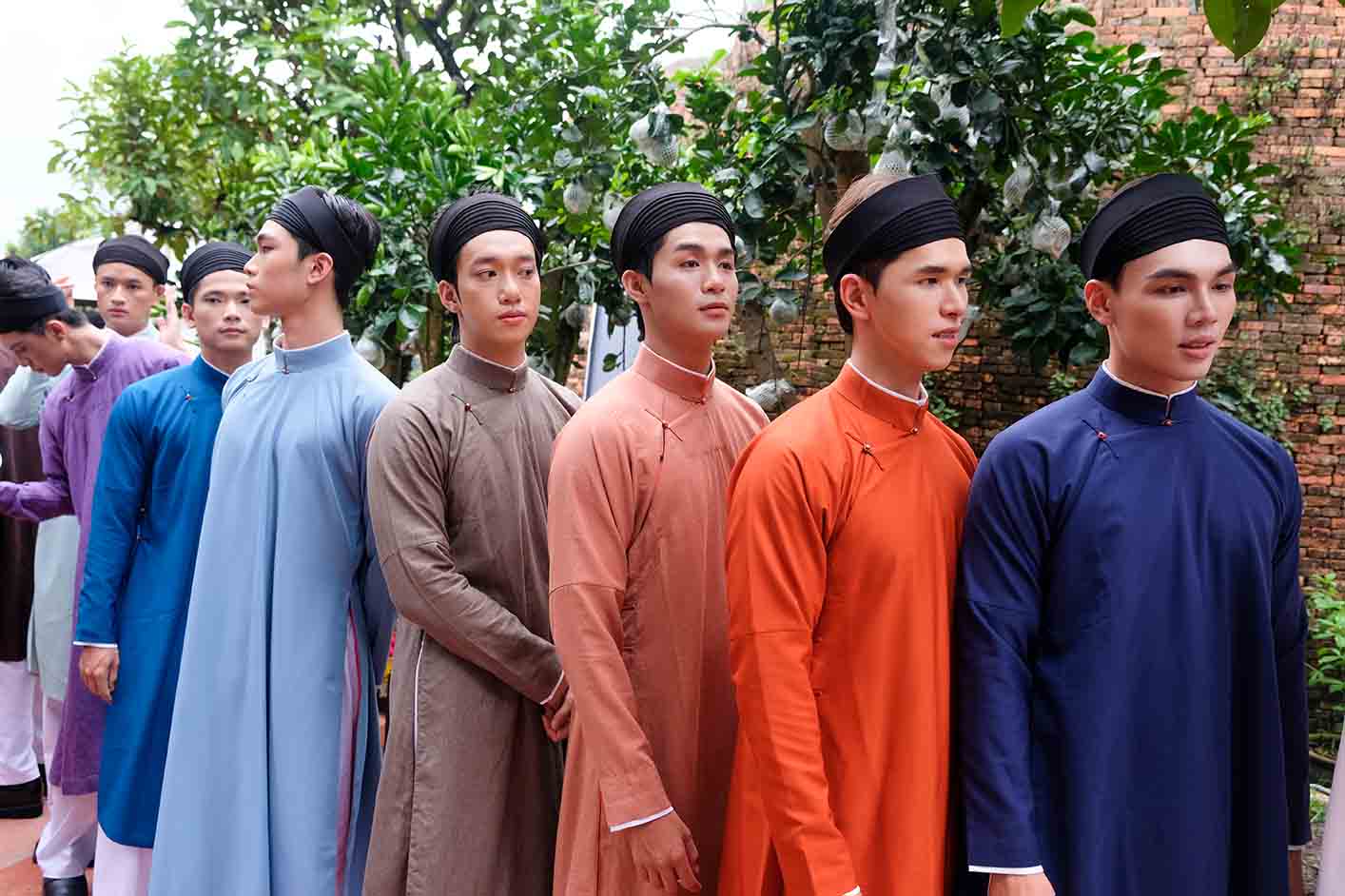 XU HƯỚNG MUA VÀ MAY ÁO DÀI NAM 2027: TRUYỀN THỐNG, MAY ĐO VÀ CÁ NHÂN HÓA