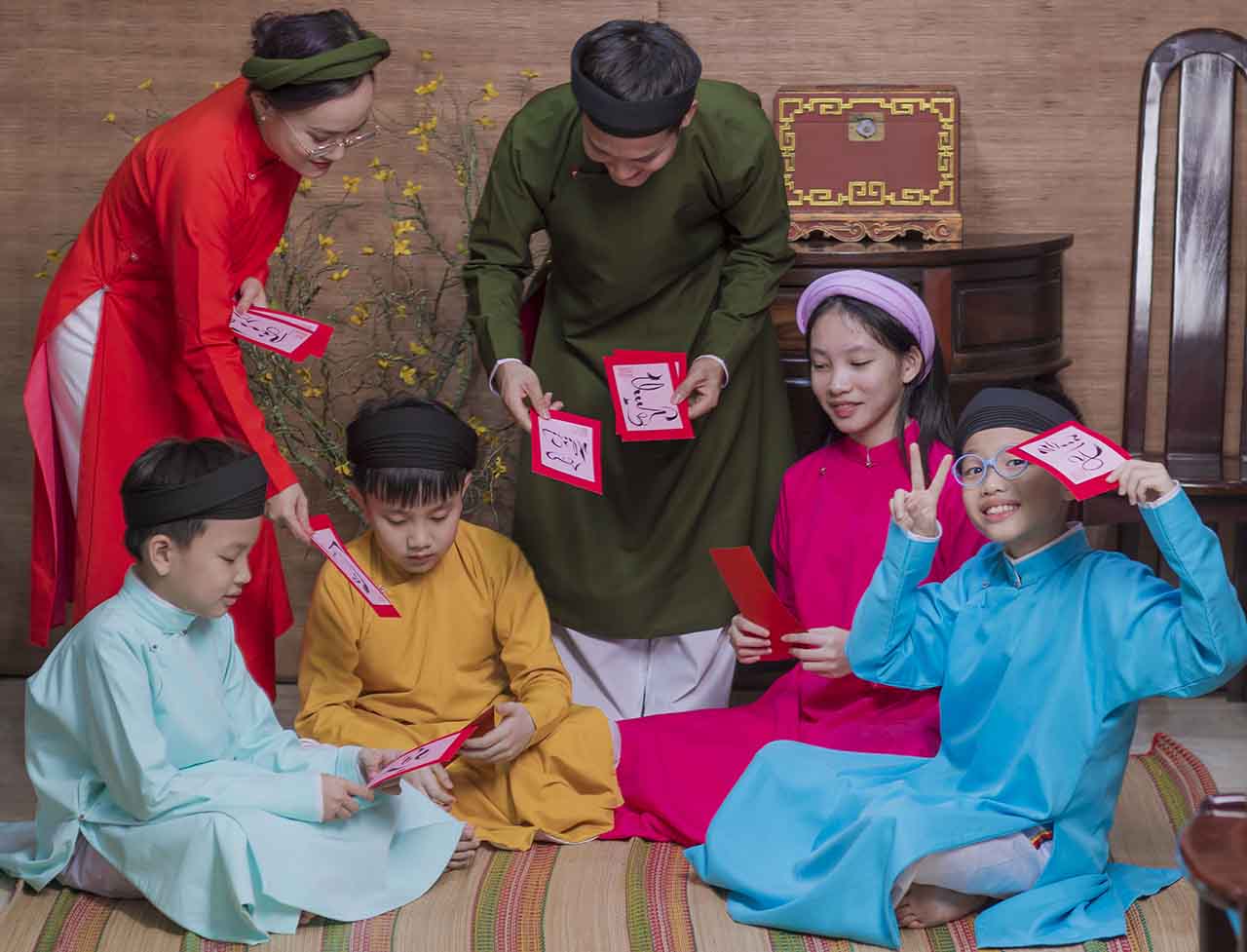 Áo Dài Trung Thu Cho Bé – Mẫu Đẹp Từ Truyền Thống Đến Cách Tân