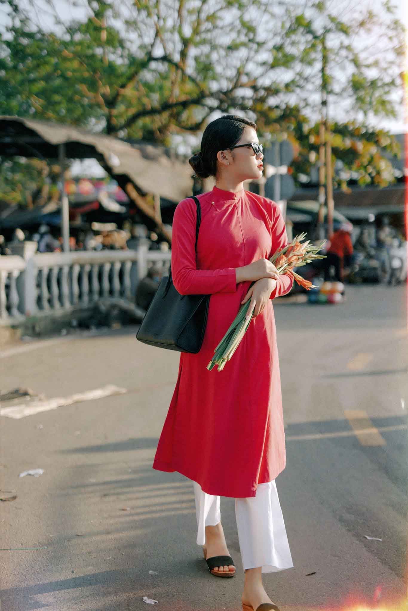Ao-dai-ngu-than-Nam-Tuyen-cho-Dong-Ba-Hue-7
