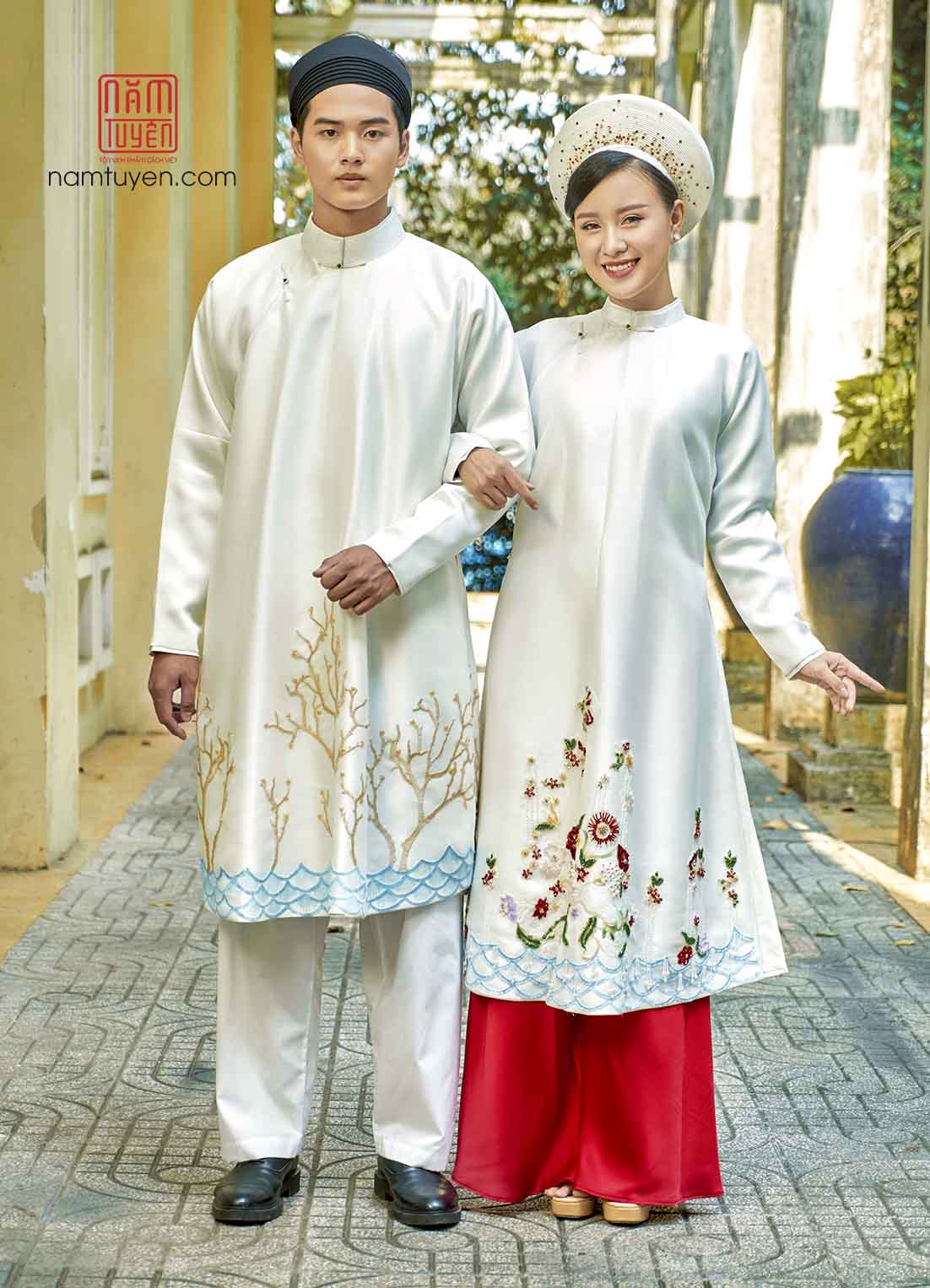 Áo dài cưới màu trắng – Thanh lịch và hiện đại
