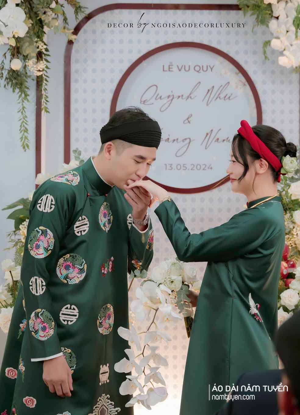 Áo dài cưới màu xanh – Xu hướng mới của các cặp đôi trẻ