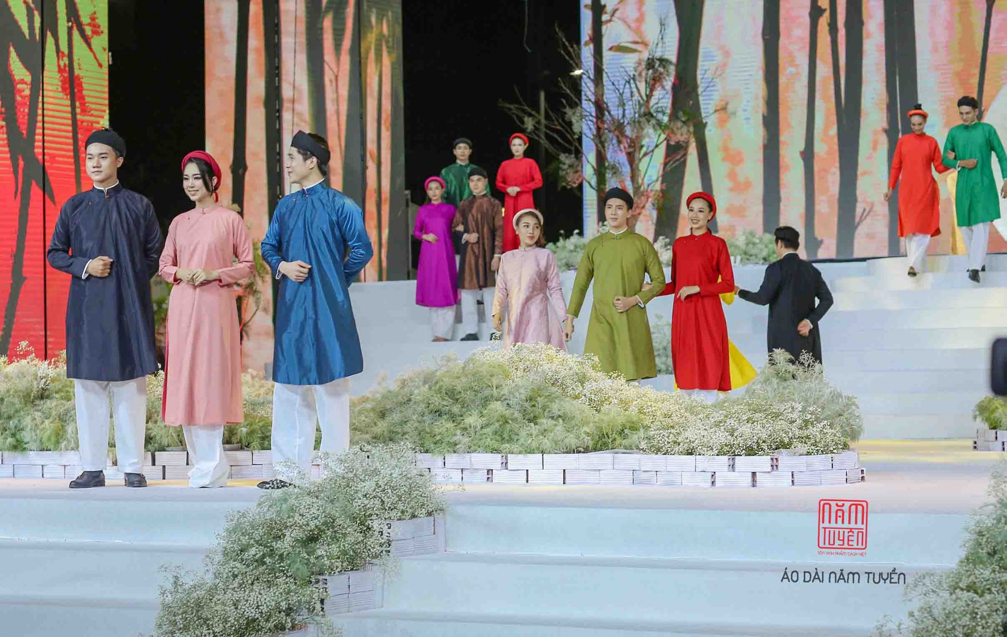 ao-dai-nam-tuyen-khai-mac-le-hoi-ao-dai-2022-4