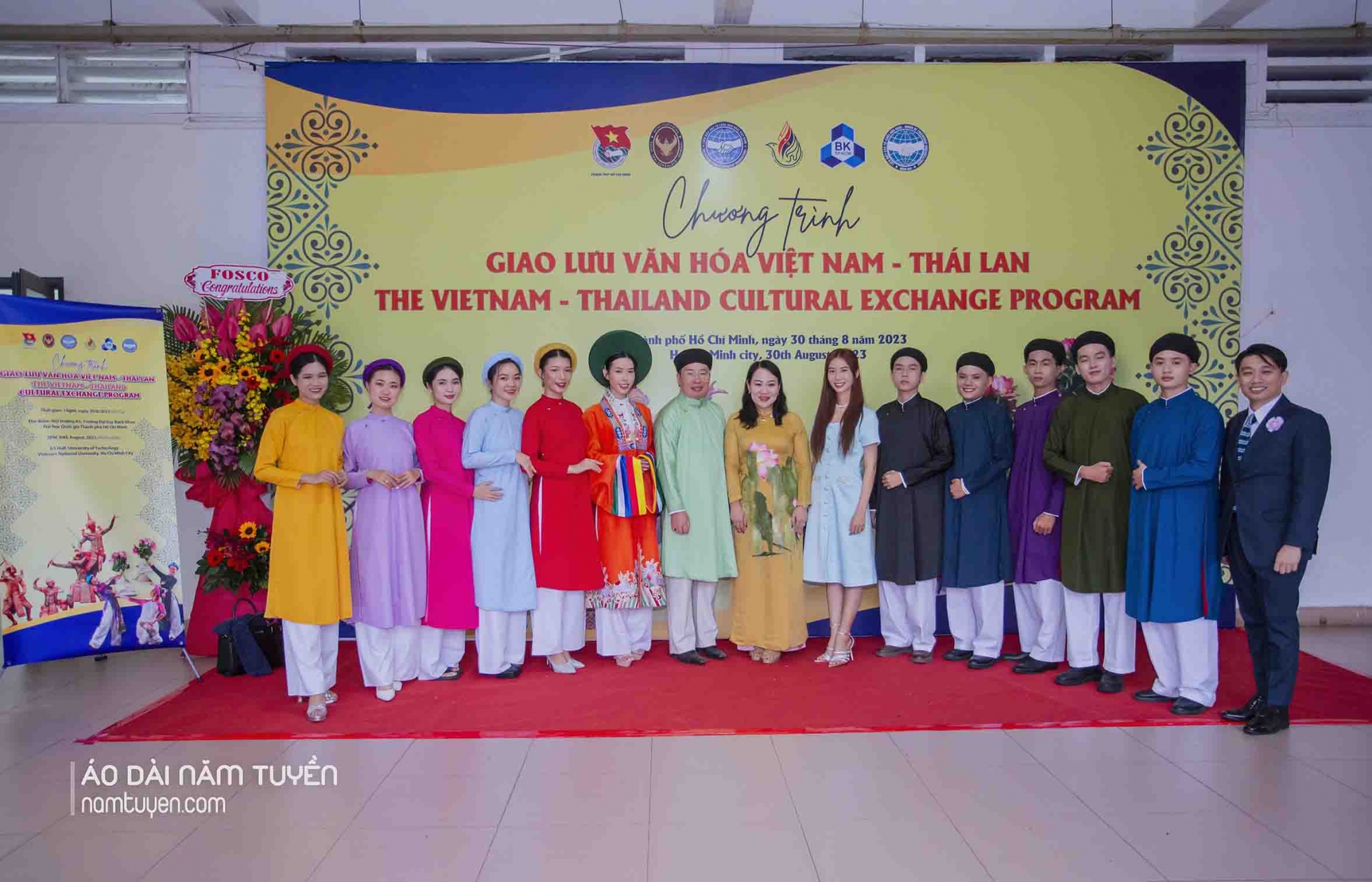 ao-dai-nam-tuyen-trinh-dien-tai-chuong-trinh-giao-luu-van-hoa-viet-nam-thai-lan-2023-1