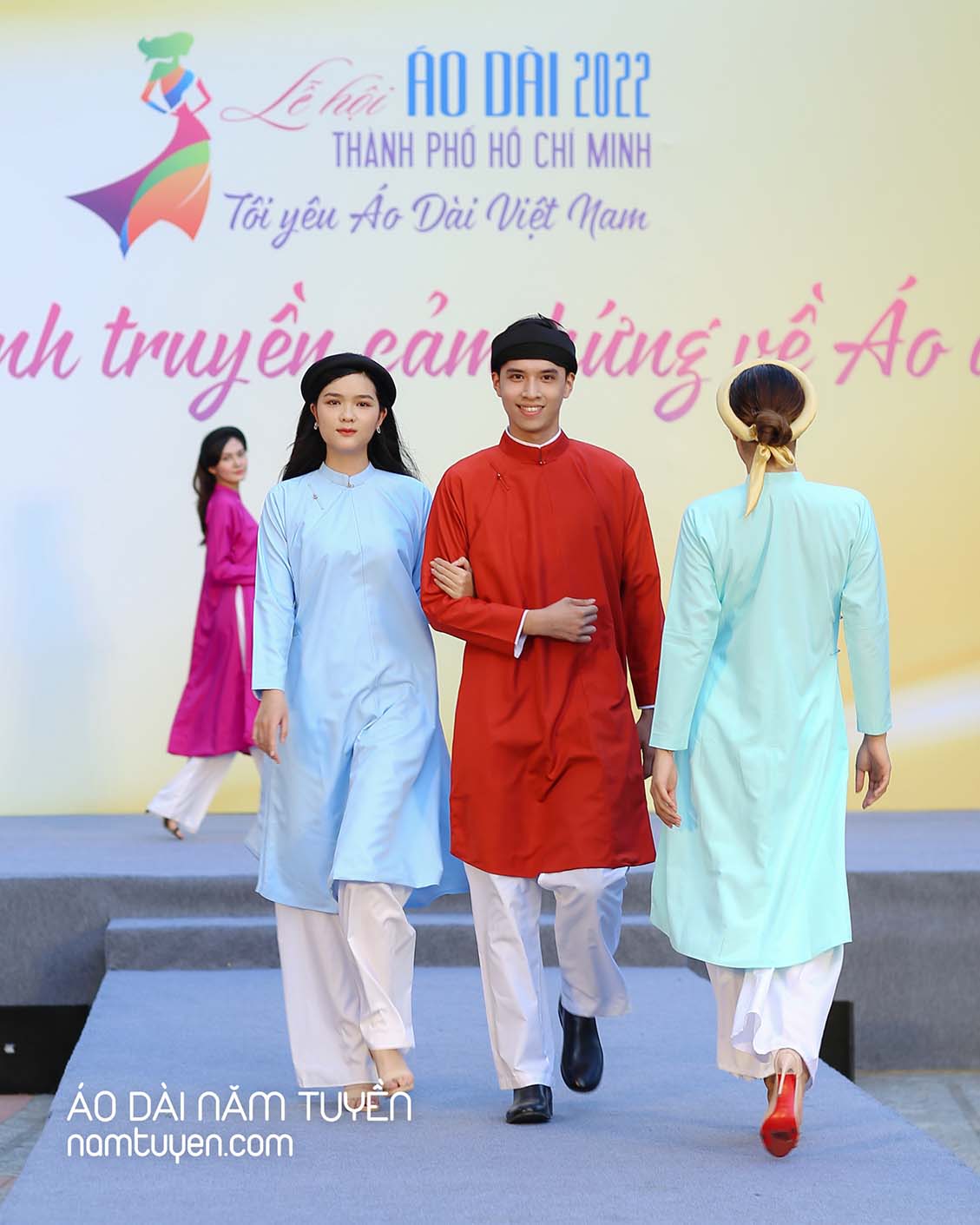 ao-dai-ngu-than-nam-tuyen-le-hoi-ao-dai-2022-8