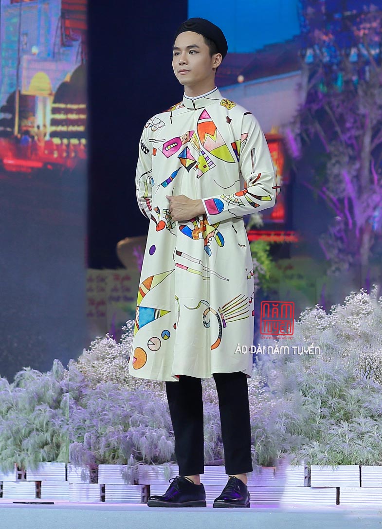 ao-dai-ngu-than-nam-tuyen-vai-in-11 (1)