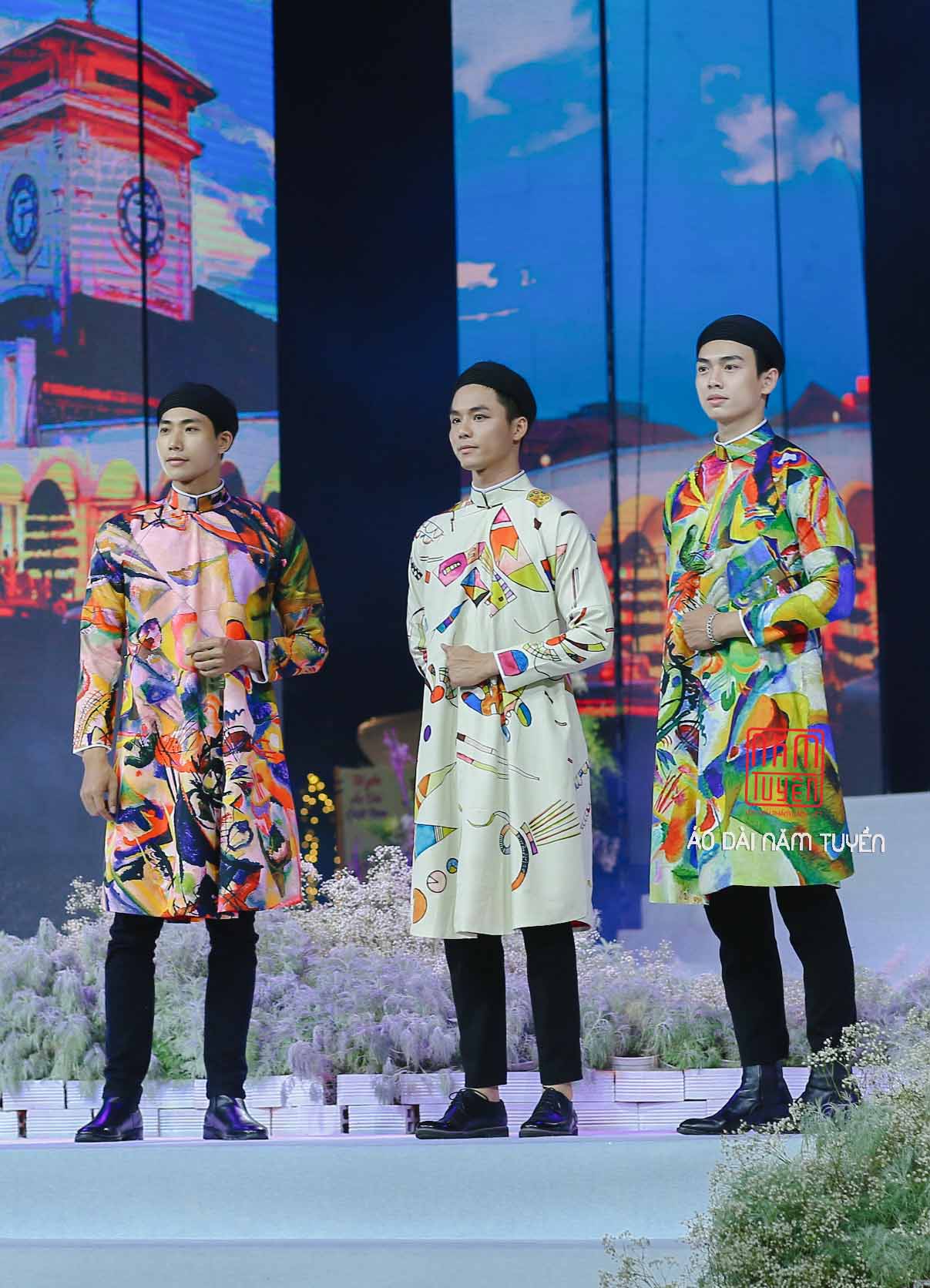 ao-dai-ngu-than-nam-tuyen-vai-in-13 (1)