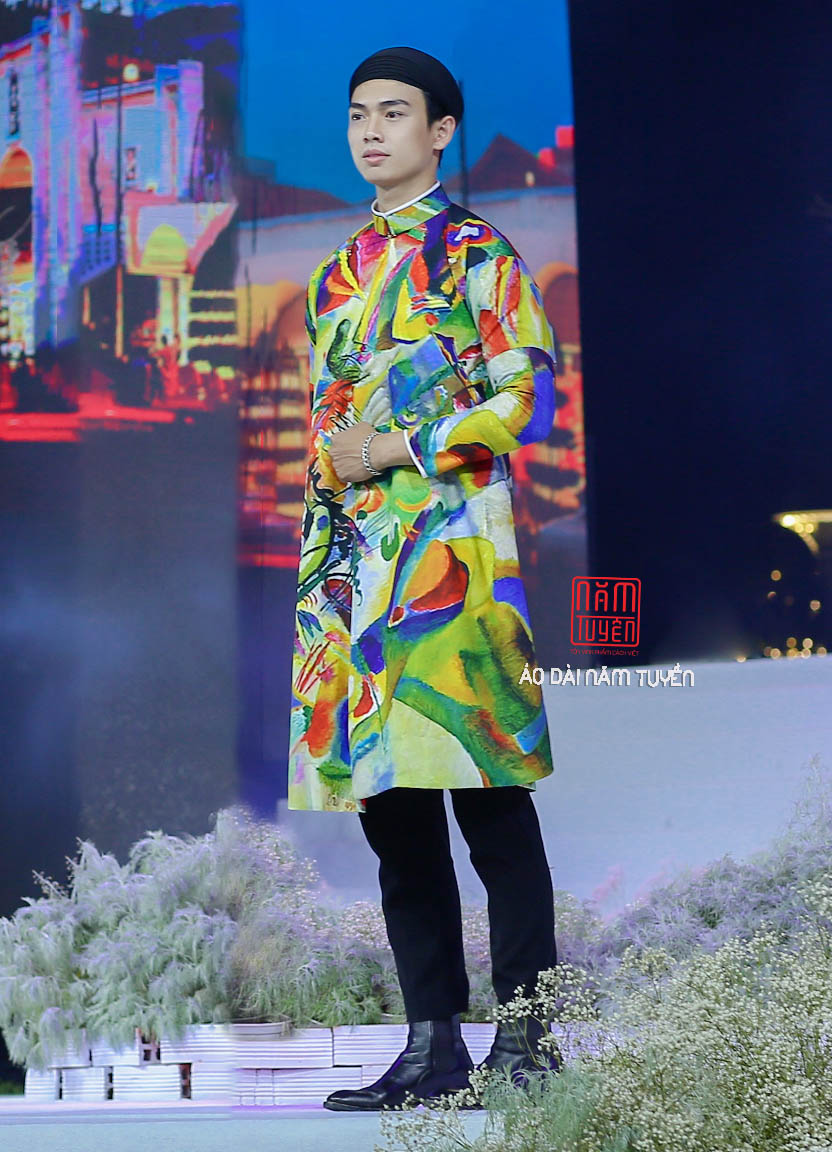 ao-dai-ngu-than-nam-tuyen-vai-in-14 (1)