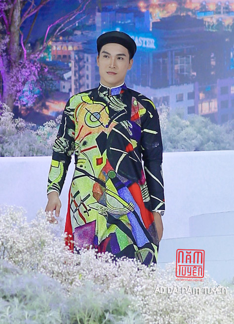 ao-dai-ngu-than-nam-tuyen-vai-in-2