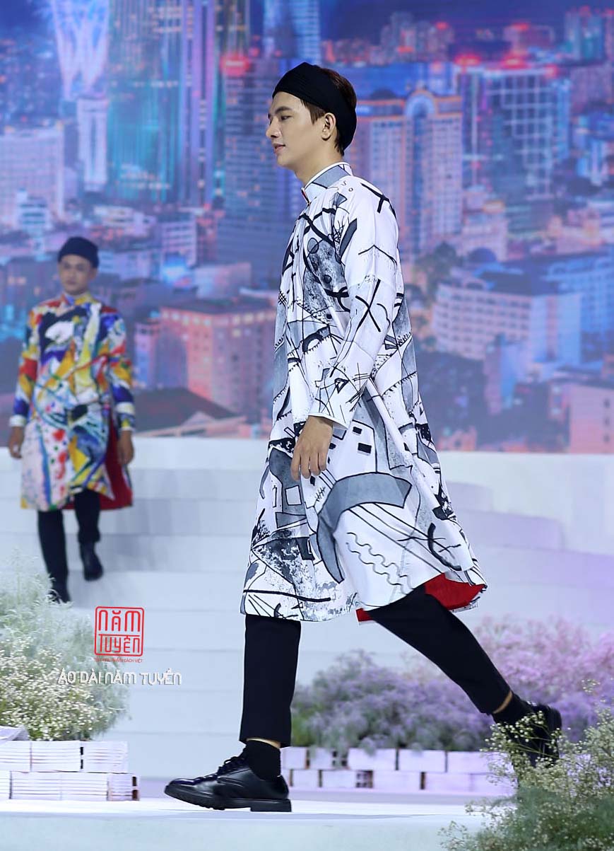 ao-dai-ngu-than-nam-tuyen-vai-in-4 (1)