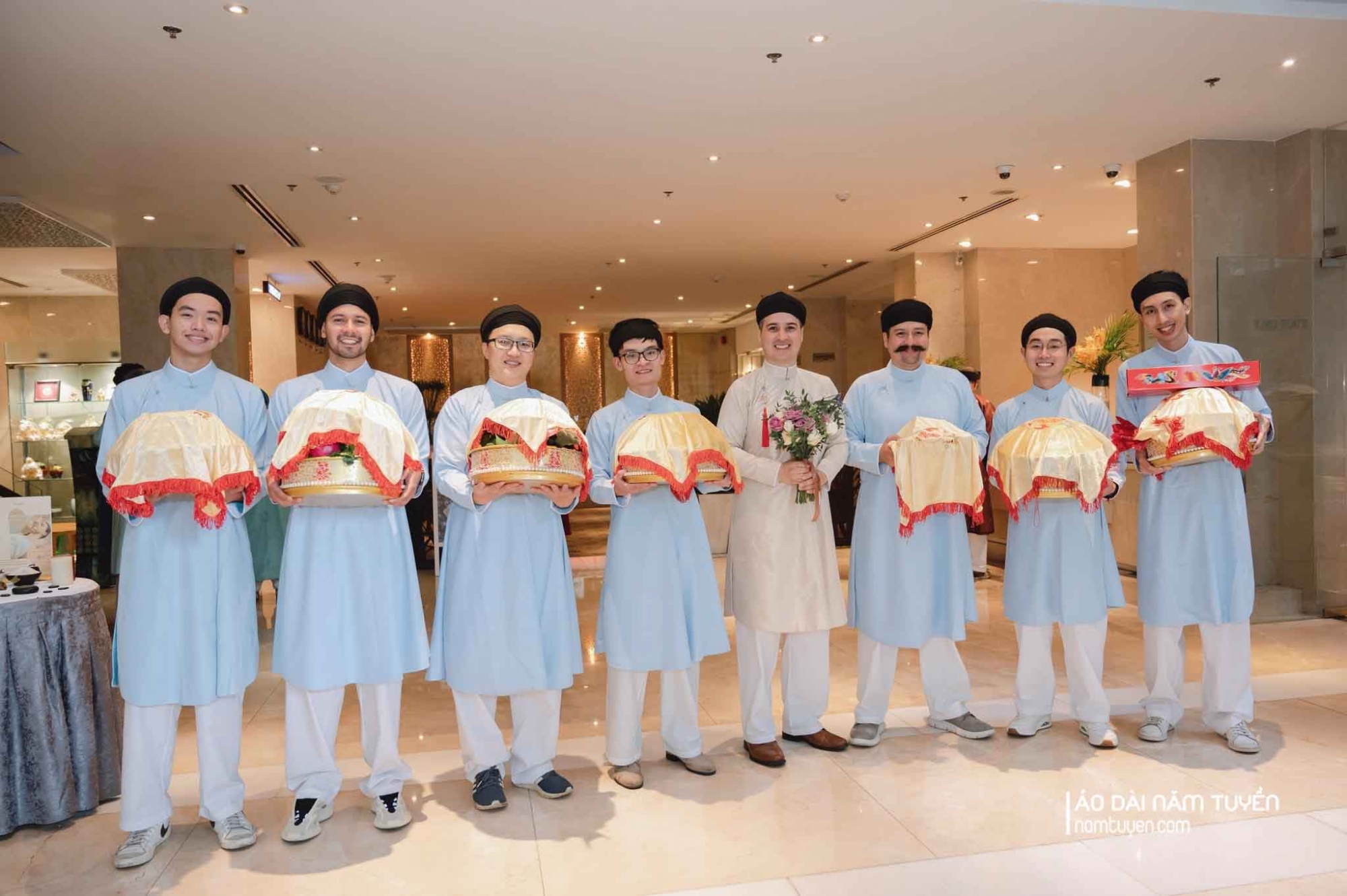 may-cho-thue-ao-dai-phu-dau-ao-dai-be-qua-ao-dai-ngu-than-nam-tuyen-6