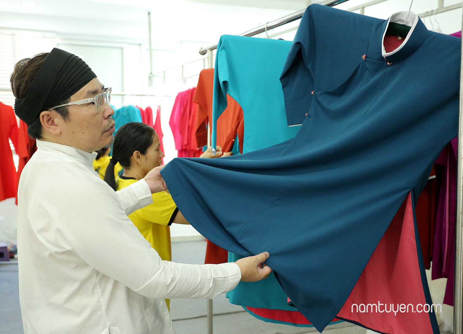 Nghệ nhân Năm Tuyền