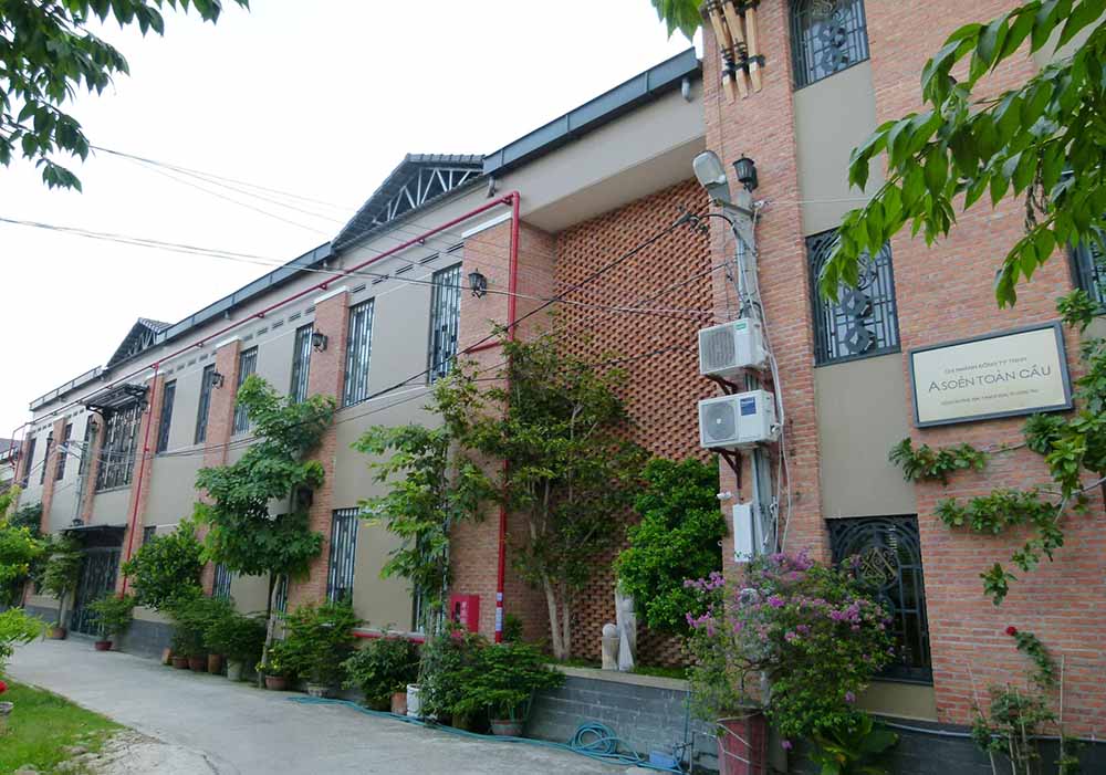 xuong-may-ao-dai-ngu-than-nam-tuyen-9